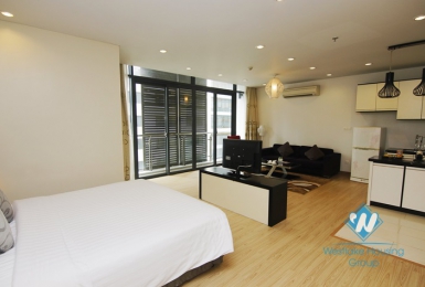 Bright studio for rent in Duy Tan street, Cau Giay area.